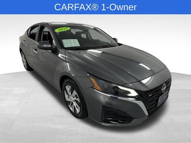 2023 Nissan Altima S — Sedan — 45,047 mi — Janesville, WI
