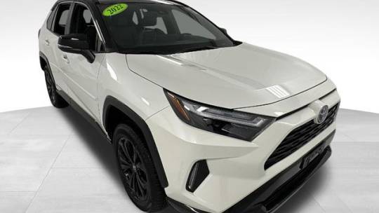 2022 Toyota RAV4 Hybrid XSE — SUV — 80,920 mi — Janesville, WI