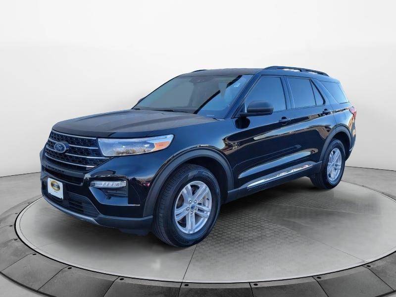 2024 Ford Explorer XLT — SUV — 3,565 mi — Fort Atkinson, WI