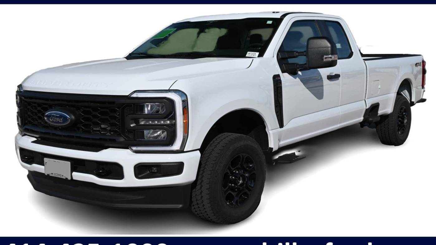 2023 Ford Super Duty F-250 XL — Pickup Truck — 4,245 mi — Franklin, WI