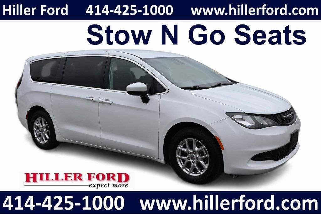 2022 Chrysler Voyager LX — Minivan — 101,925 mi — Franklin, WI