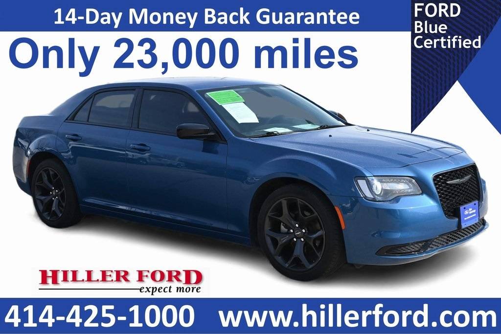 2021 Chrysler 300 Touring — Sedan — 23,375 mi — Franklin, WI