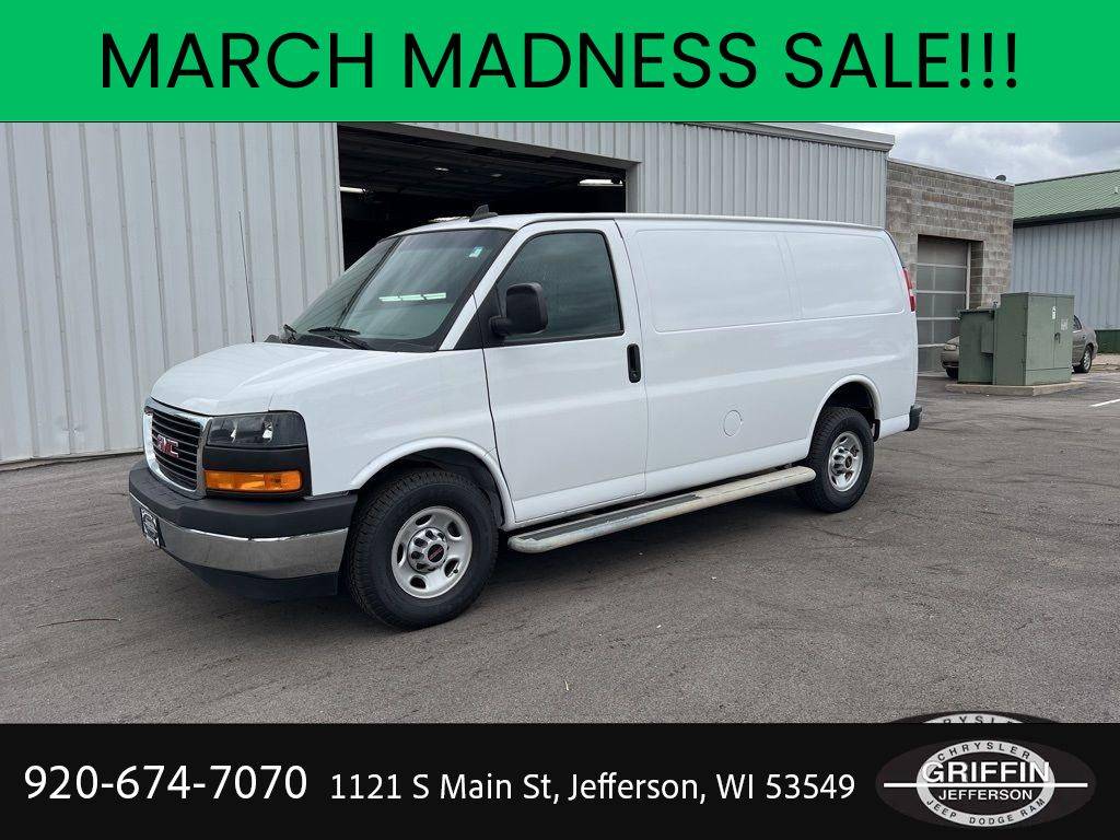 2021 GMC Savana Cargo Van Base — Cargo Van — 39,793 mi — Jefferson, WI