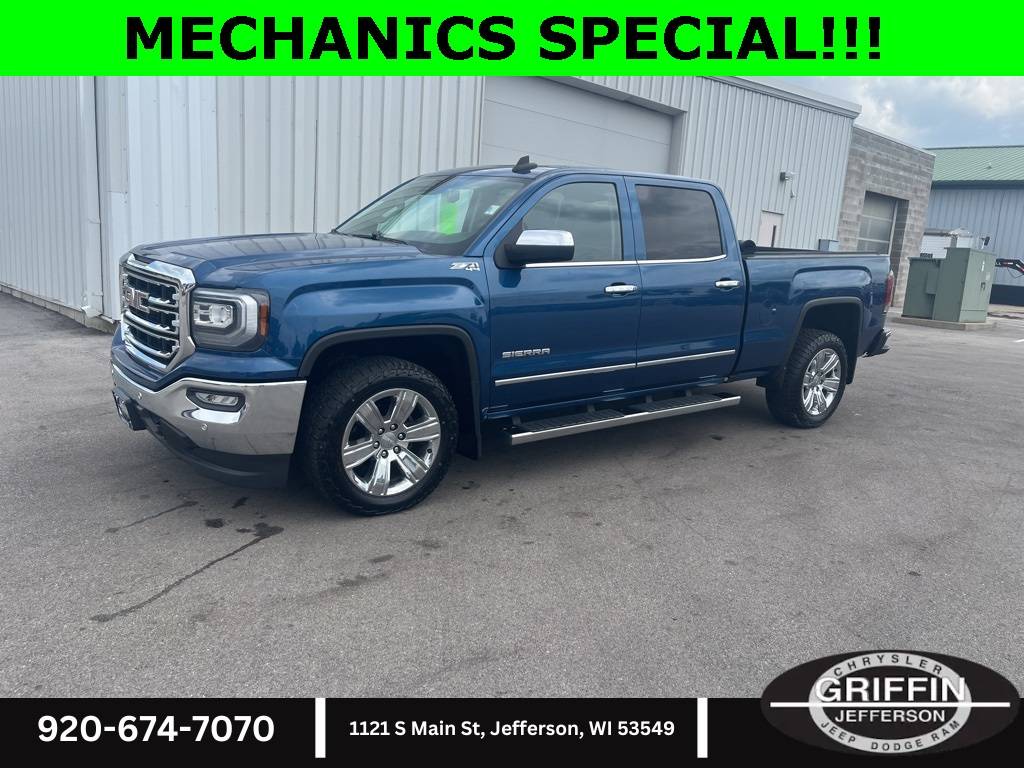 2018 GMC Sierra 1500 SLT — Pickup Truck — 155,735 mi — Jefferson, WI