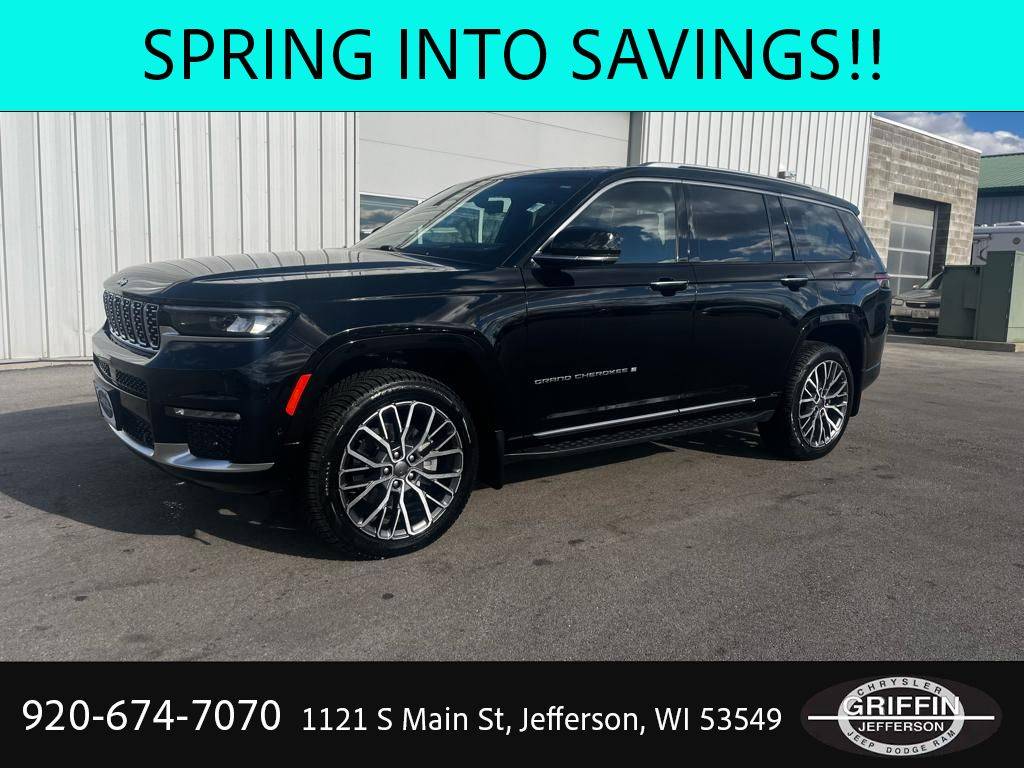 2022 Jeep Grand Cherokee Summit Reserve — SUV — 29,243 mi — Jefferson, WI