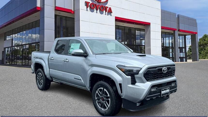 2024 Toyota Tacoma TRD Sport — Pickup Truck — 1,916 mi — Silver Spring, MD