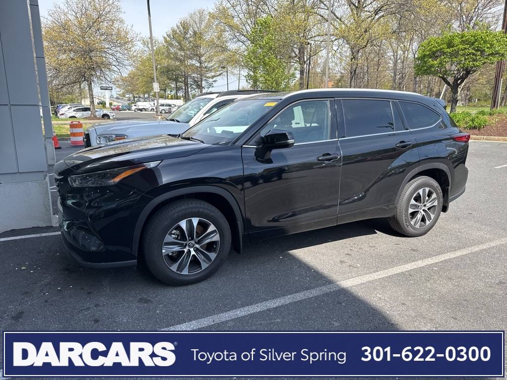 2022 Toyota Highlander XLE — SUV — 50,415 mi — Silver Spring, MD