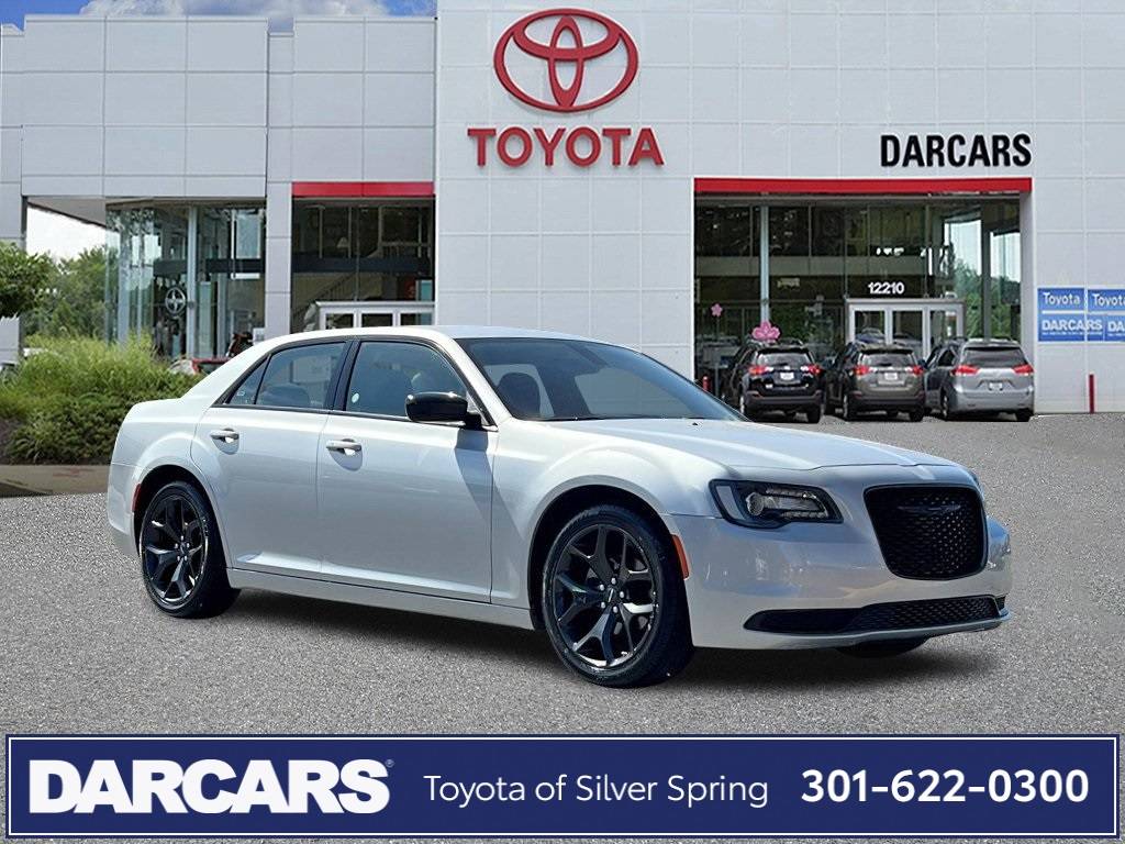 2022 Chrysler 300 Touring — Sedan — 46,730 mi — Silver Spring, MD
