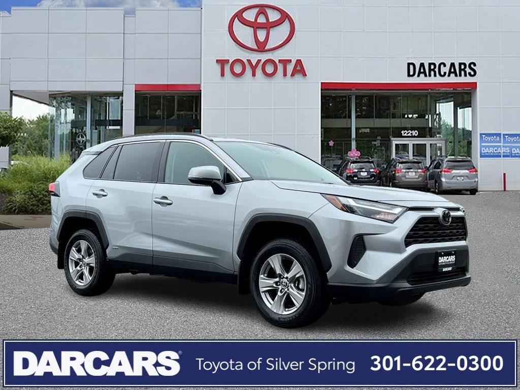 2025 Toyota RAV4 Hybrid XLE — SUV — 8,158 mi — Silver Spring, MD