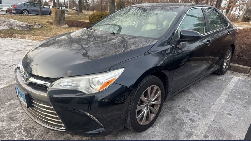 2015 Toyota Camry XLE — Sedan — 67,091 mi — Silver Spring, MD