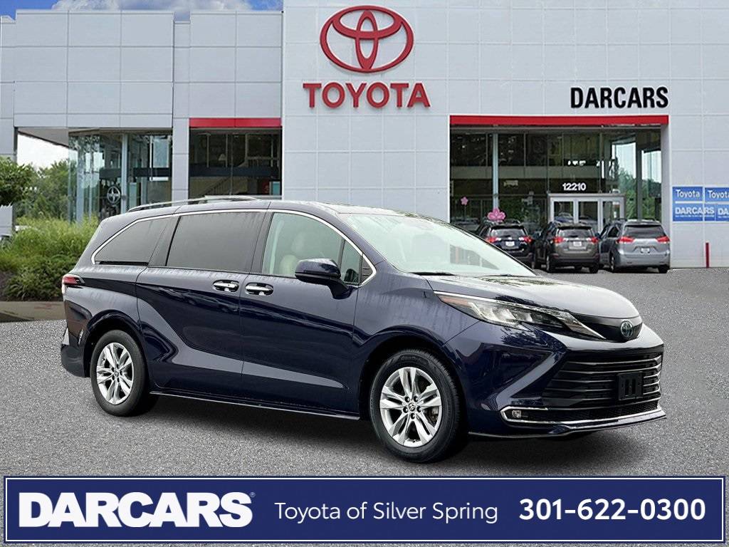2022 Toyota Sienna XLE — Minivan — 47,902 mi — Silver Spring, MD