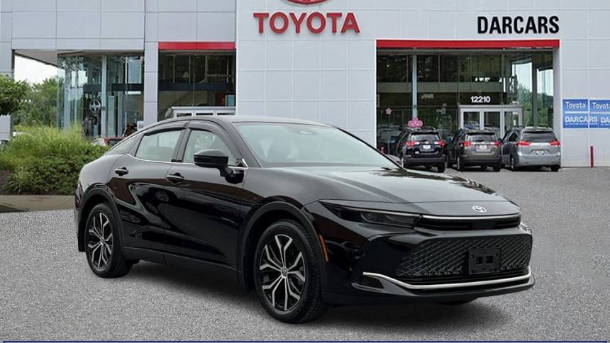 2024 Toyota Crown XLE — Sedan — 5,367 mi — Silver Spring, MD