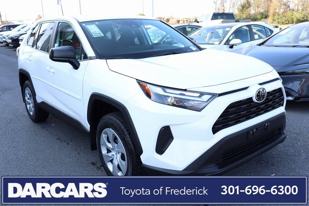 2024 Toyota RAV4 LE — SUV — 5,556 mi — Silver Spring, MD