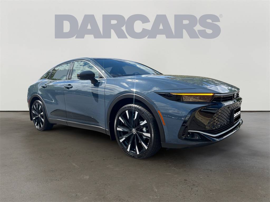2025 Toyota Crown Platinum — Sedan — 882 mi — Silver Spring, MD