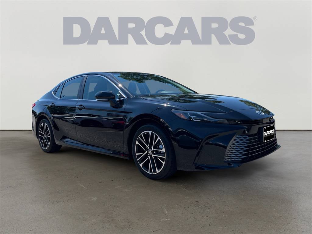 2025 Toyota Camry Hybrid XLE — Sedan — 10,661 mi — Silver Spring, MD