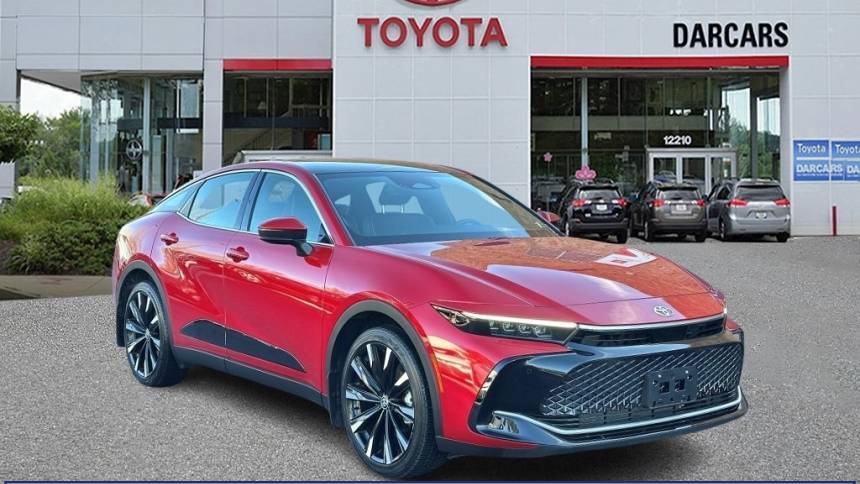 2023 Toyota Crown Platinum — Sedan — 7,905 mi — Silver Spring, MD