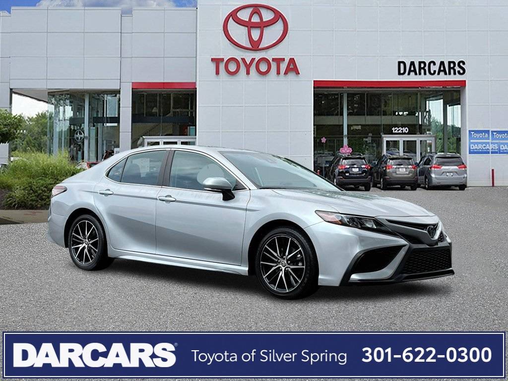 2022 Toyota Camry SE — Sedan — 51,808 mi — Silver Spring, MD
