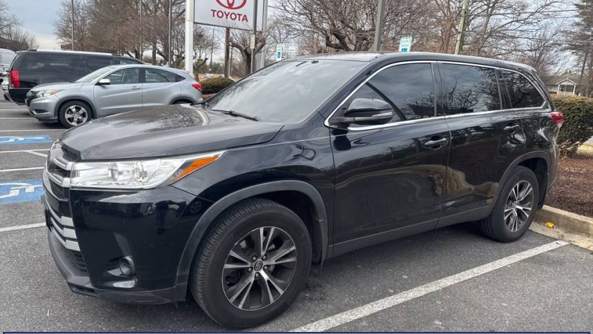 2019 Toyota Highlander LE V6 — SUV — 110,761 mi — Silver Spring, MD