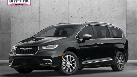 2021 Chrysler Pacifica Hybrid Pinnacle — Minivan — 69,000 mi — North Richland Hills, TX