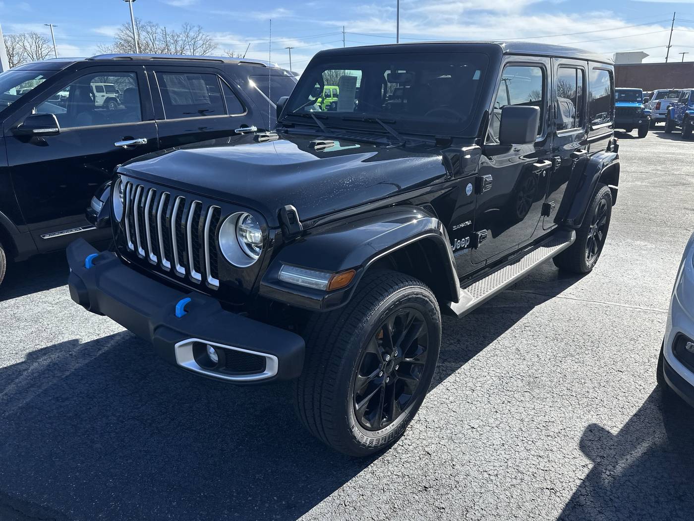 2022 Jeep Wrangler Sahara 4xe — SUV — 52,371 mi — Springfield, TN