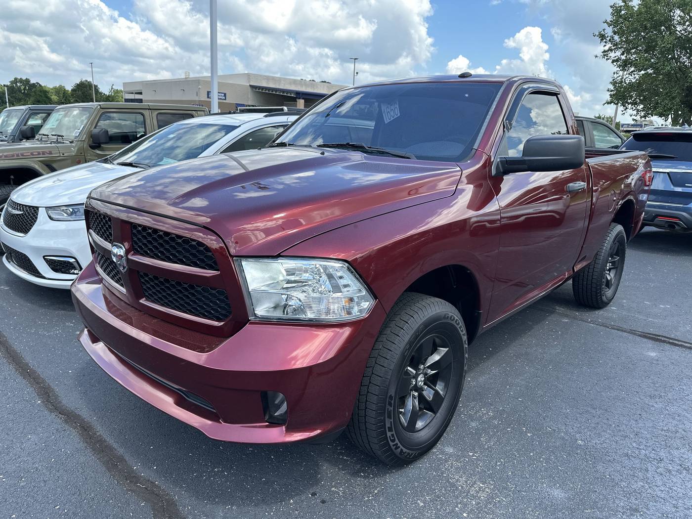 2016 Ram 1500 Express — Pickup Truck — 95,551 mi — Springfield, TN