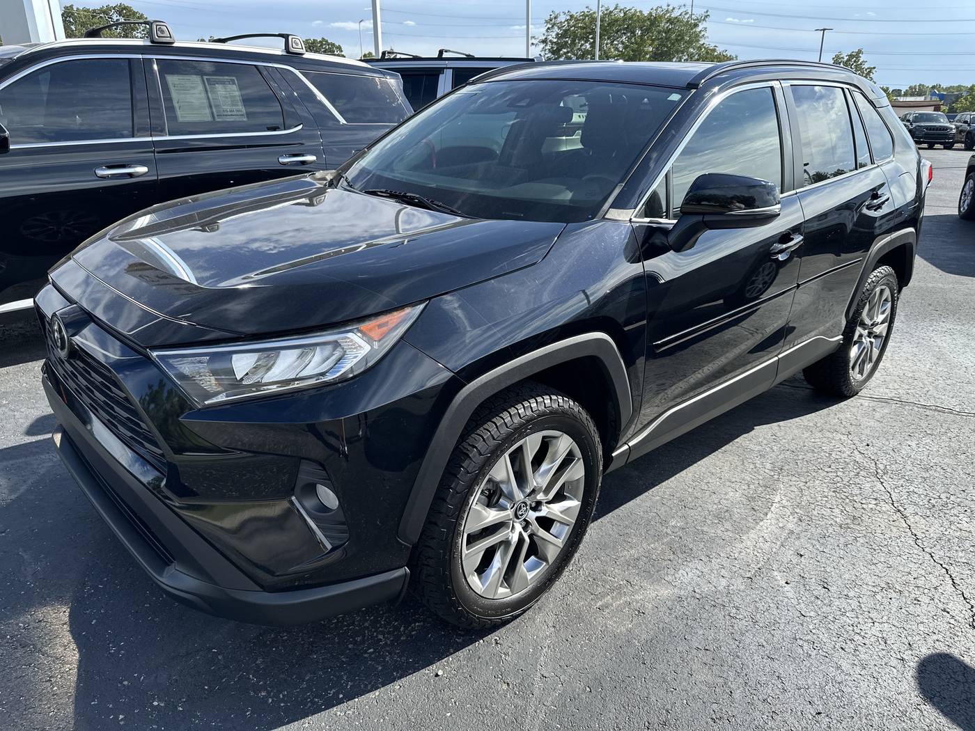 2020 Toyota RAV4 XLE Premium — SUV — 77,349 mi — Springfield, TN