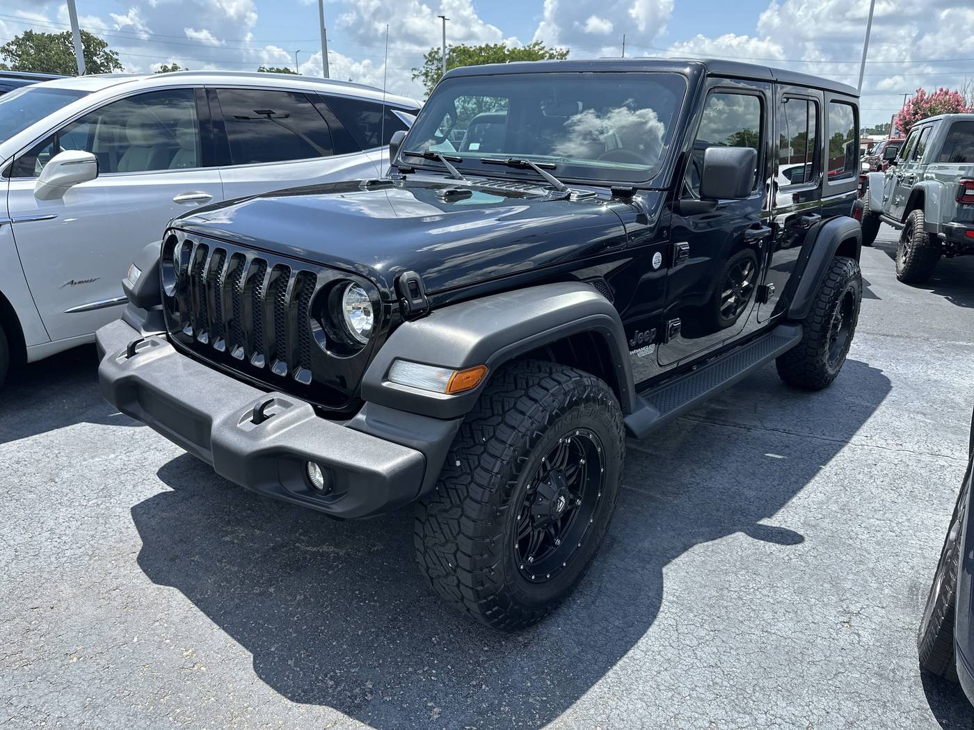 2021 Jeep Wrangler Sport S — SUV — 32,344 mi — Springfield, TN