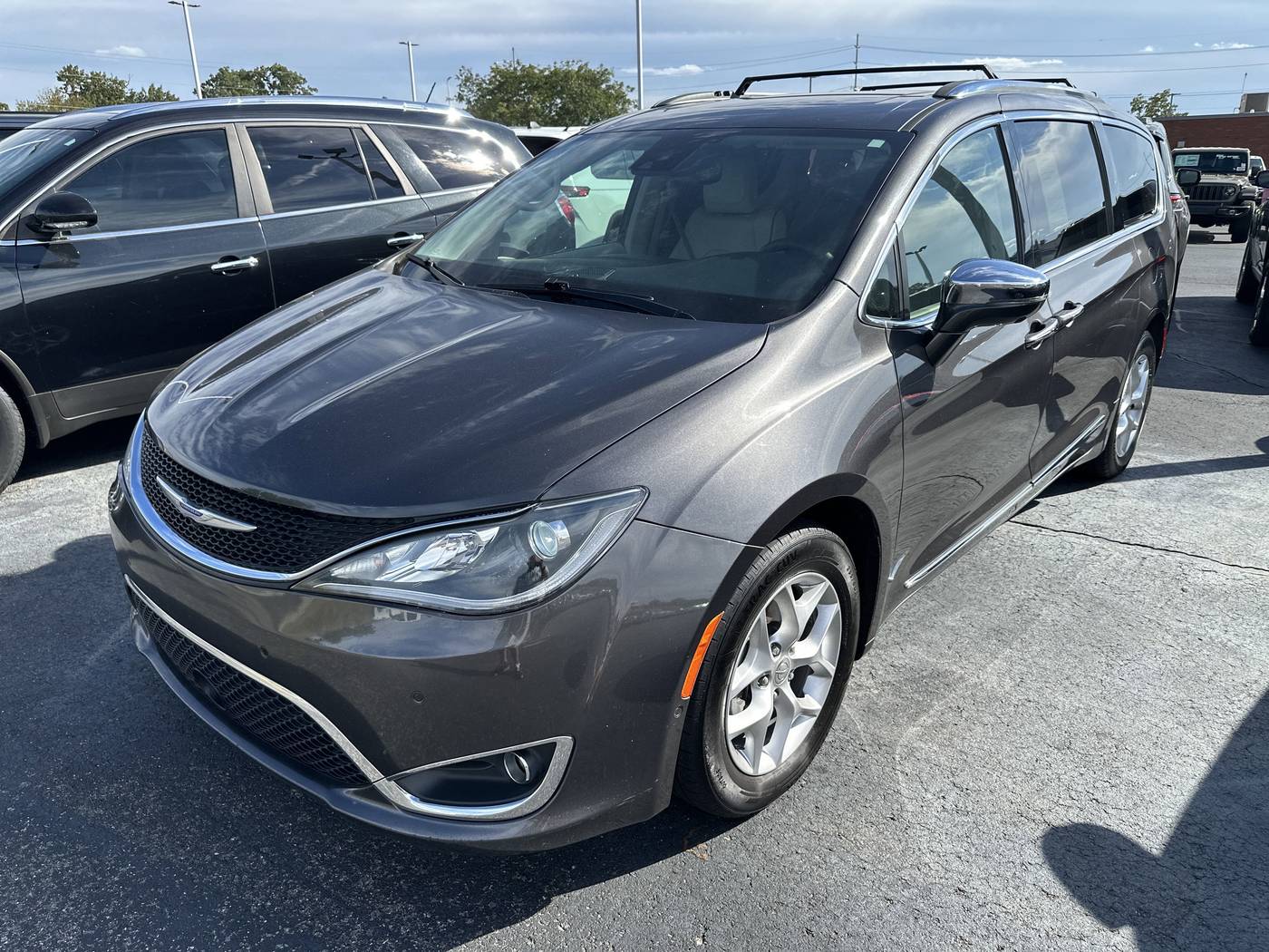 2020 Chrysler Pacifica Limited — Minivan — 192,470 mi — Springfield, TN