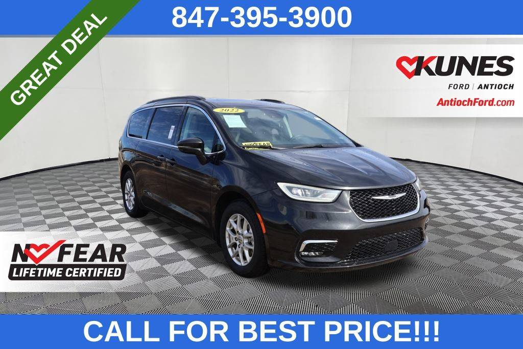 2022 Chrysler Pacifica Touring L — Minivan — 80,379 mi — Antioch, IL