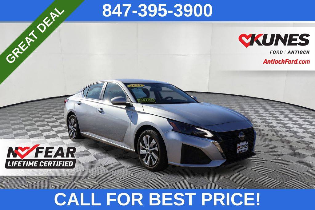 2023 Nissan Altima S — Sedan — 51,233 mi — Antioch, IL
