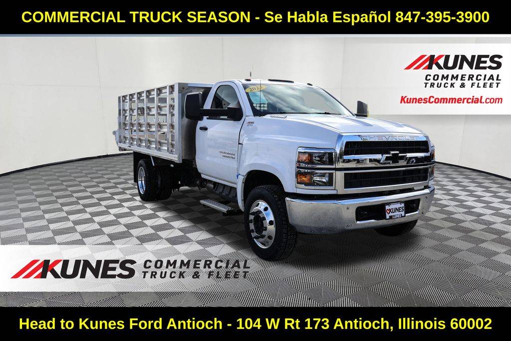 2023 Chevrolet Silverado MD Work Truck — Chassis Cab Truck — 124 mi — Antioch, IL