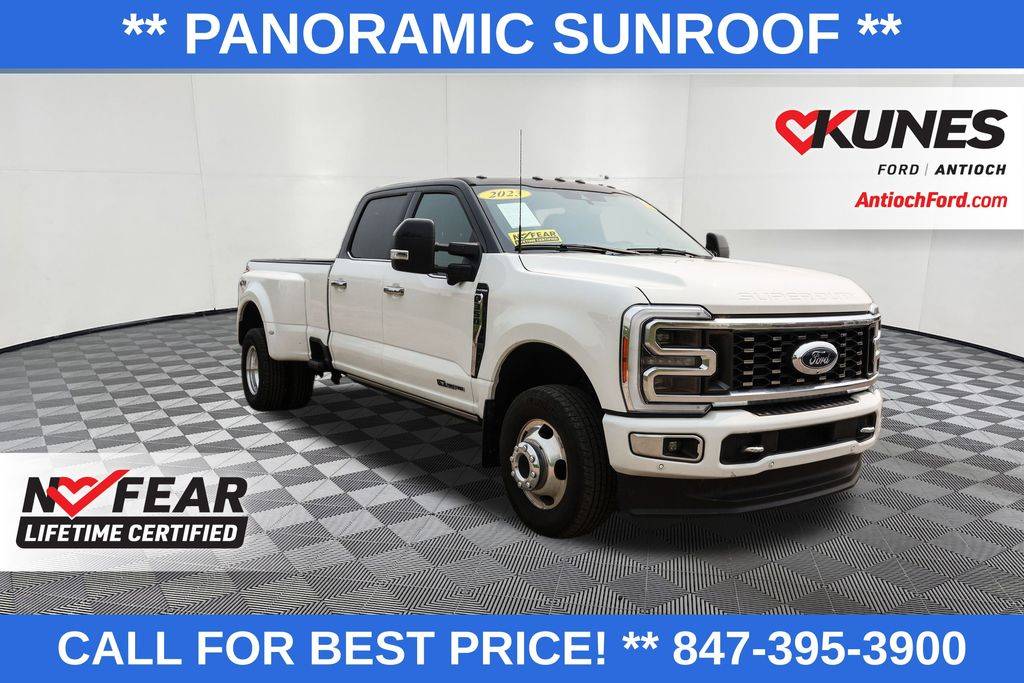 2023 Ford Super Duty F-350 Platinum — Pickup Truck — 16,944 mi — Antioch, IL