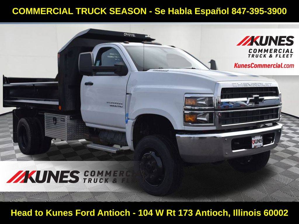 2023 Chevrolet Silverado MD Work Truck — Chassis Cab Truck — 9,230 mi — Antioch, IL