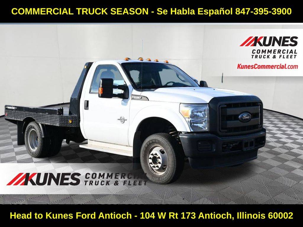 2014 Ford Super Duty F-350 Chassis Cab XL — Chassis Cab Truck — 165,687 mi — Antioch, IL