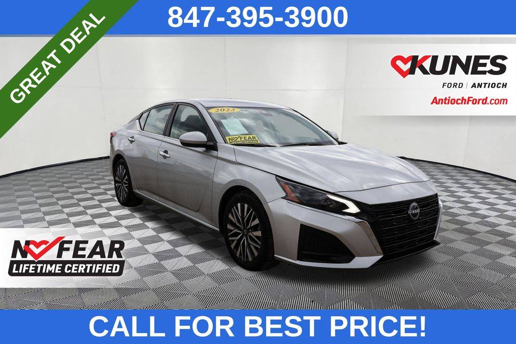 2023 Nissan Altima SV — Sedan — 52,059 mi — Antioch, IL