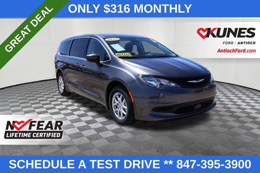 2023 Chrysler Voyager LX — Minivan — 74,008 mi — Antioch, IL