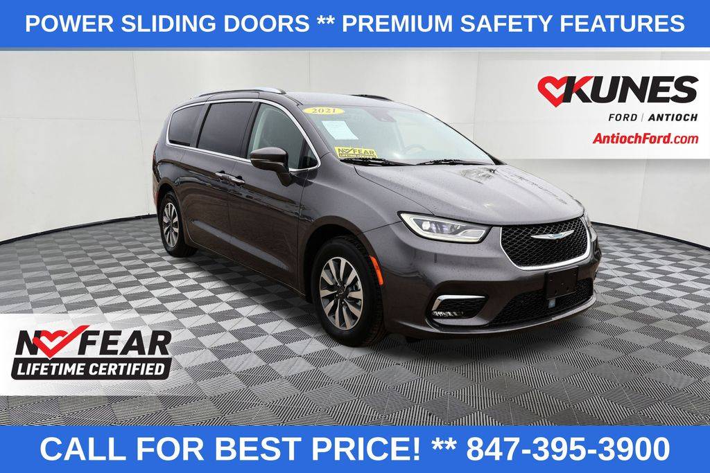 2021 Chrysler Pacifica Hybrid Touring L — Minivan — 76,363 mi — Antioch, IL