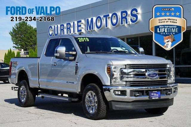 2019 Ford Super Duty F-350 Lariat — Pickup Truck — 44,226 mi — Valparaiso, IN