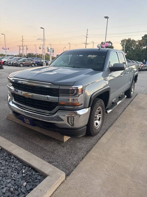 2016 Chevrolet Silverado 1500 LT — Pickup Truck — 169,604 mi — Valparaiso, IN