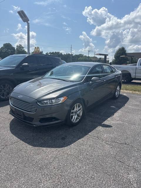 2016 Ford Fusion SE — Sedan — 96,852 mi — Valparaiso, IN
