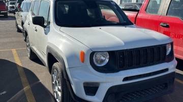 2023 Jeep Renegade Latitude — SUV — 14,622 mi — Valparaiso, IN