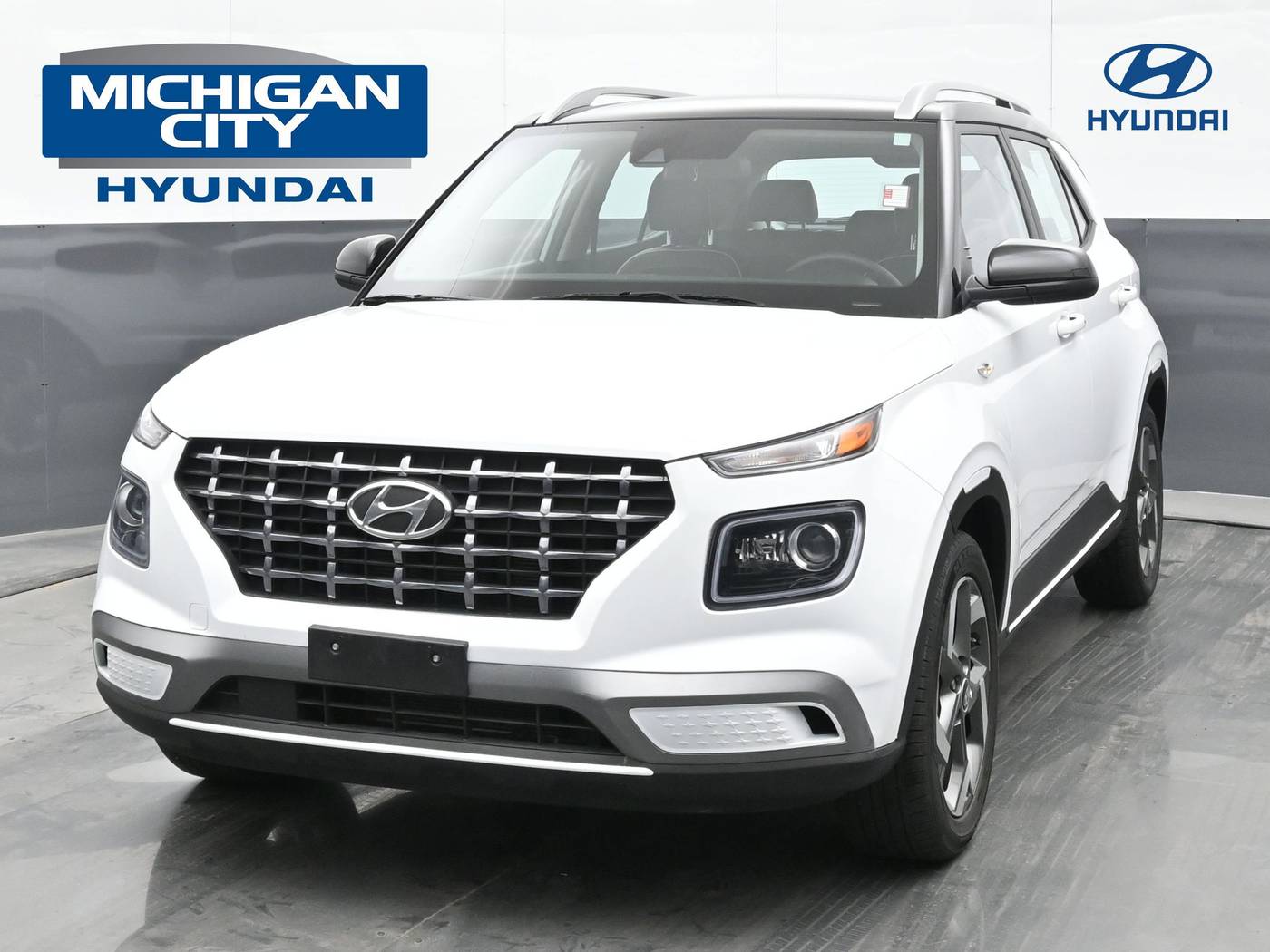 2022 Hyundai Venue Limited — SUV — 25,662 mi — Michigan City, IN
