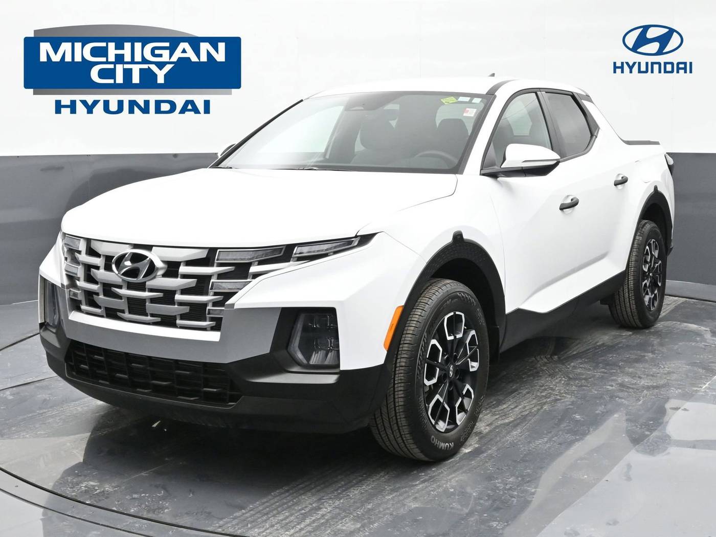 2024 Hyundai Santa Cruz SEL — Pickup Truck — 5,227 mi — Michigan City, IN