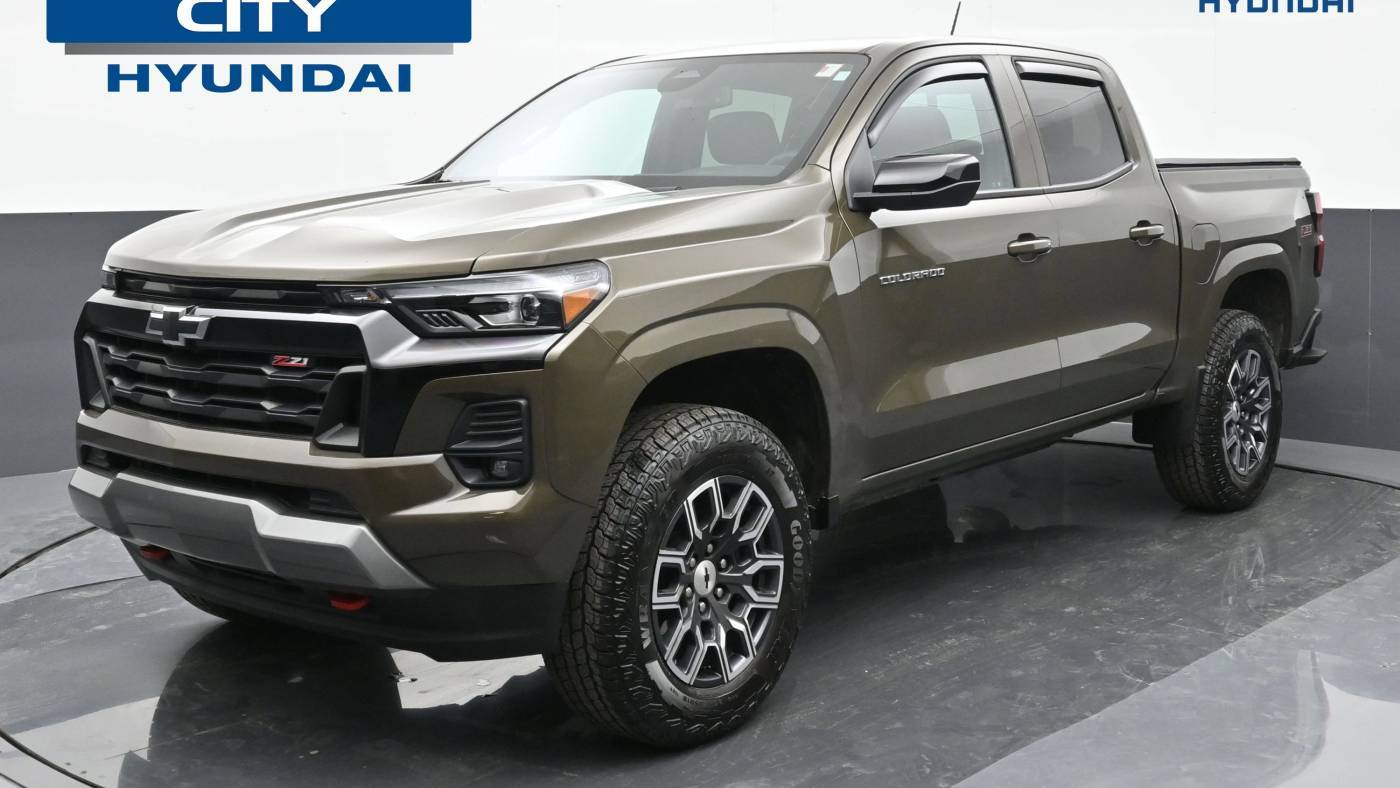 2024 Chevrolet Colorado Z71 — Pickup Truck — 2,109 mi — Michigan City, IN