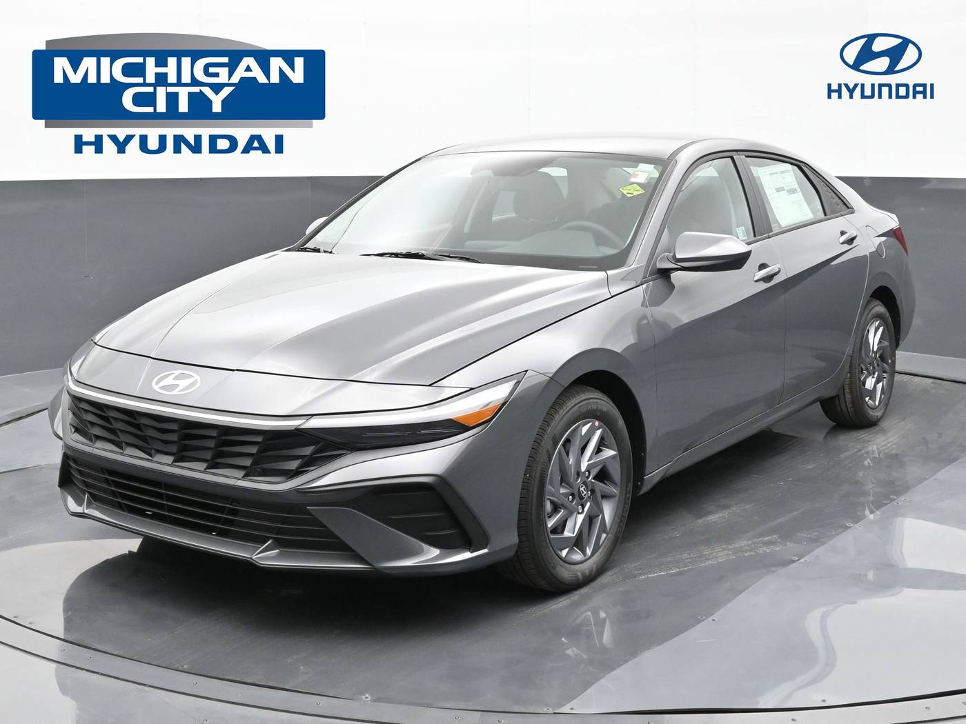 2024 Hyundai Elantra SEL — Sedan — 3,537 mi — Michigan City, IN