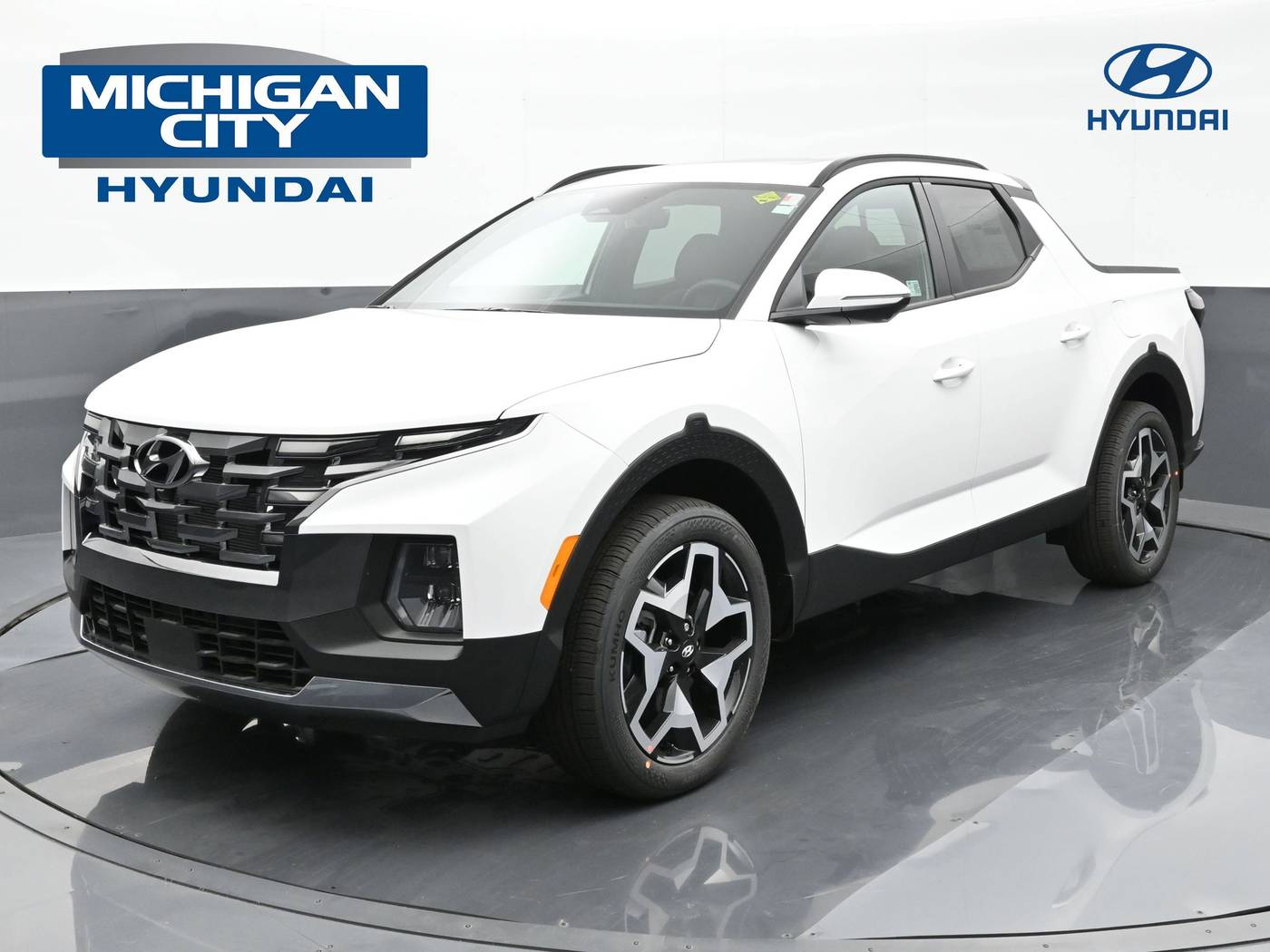 2024 Hyundai Santa Cruz Limited — Pickup Truck — 3,182 mi — Michigan City, IN