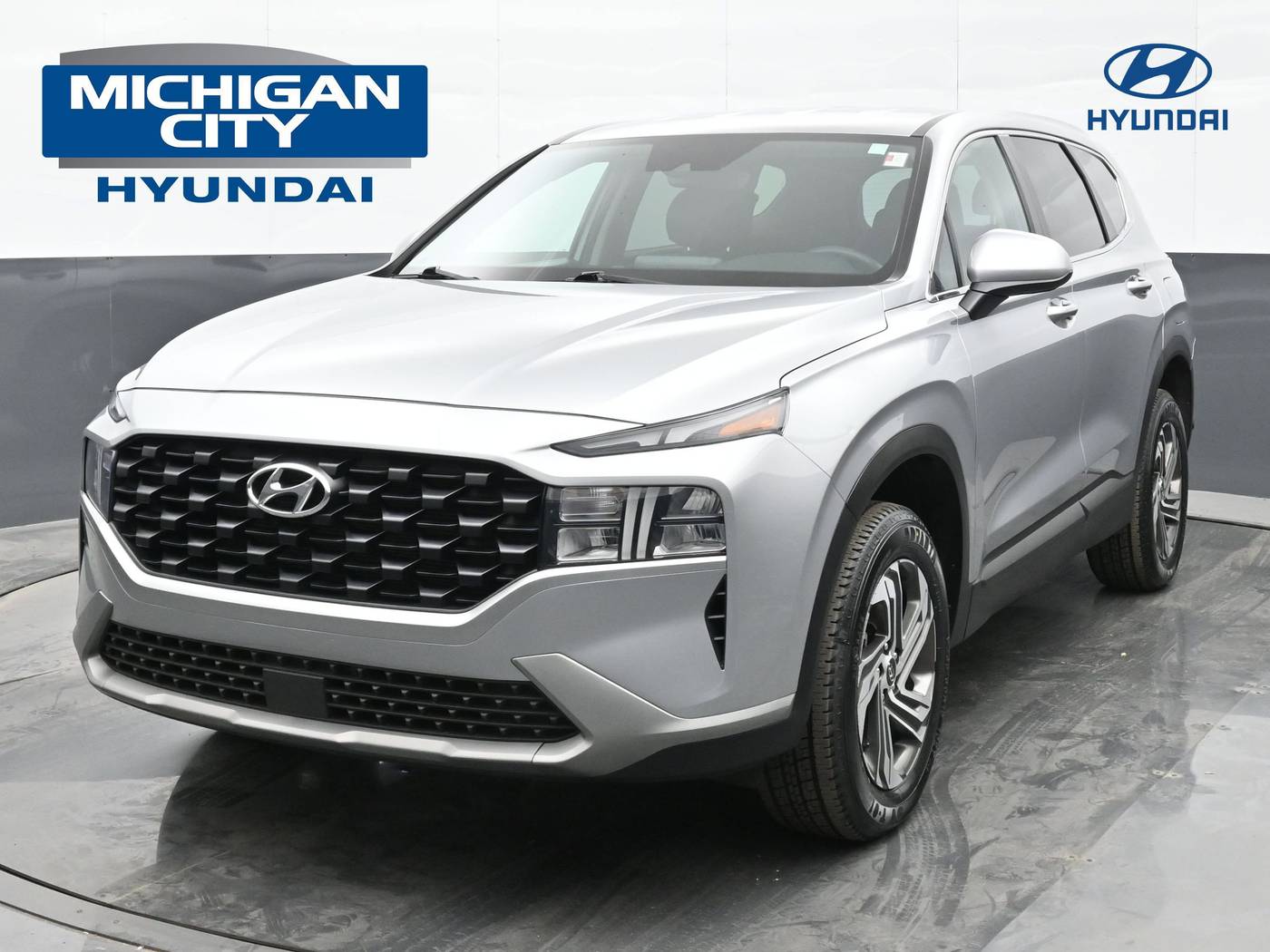 2022 Hyundai Santa Fe SE — SUV — 28,532 mi — Michigan City, IN