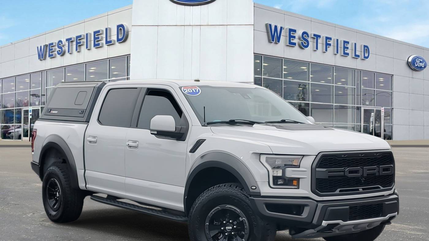 2017 Ford F-150 Raptor — Pickup Truck — 96,612 mi — Countryside, IL
