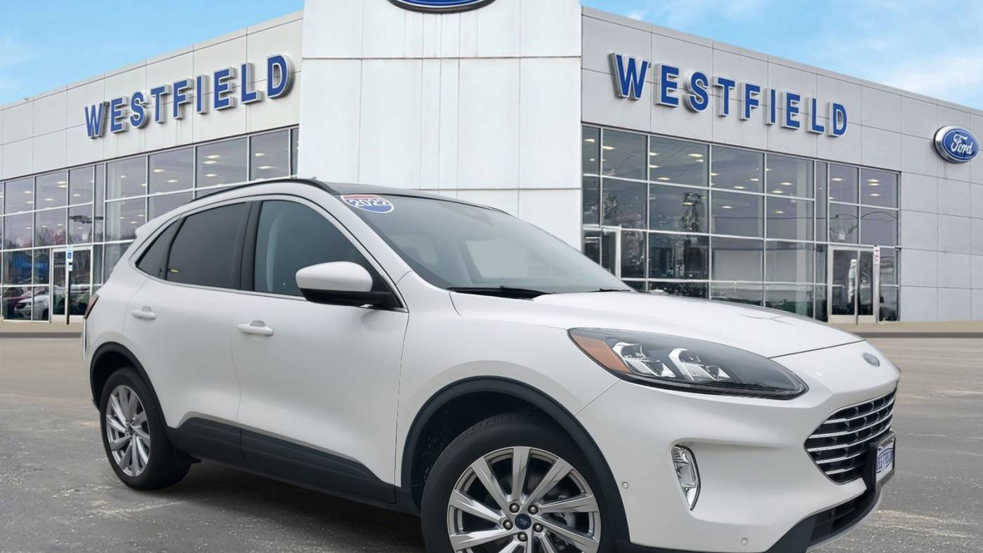 2022 Ford Escape Titanium — SUV — 20,826 mi — Countryside, IL