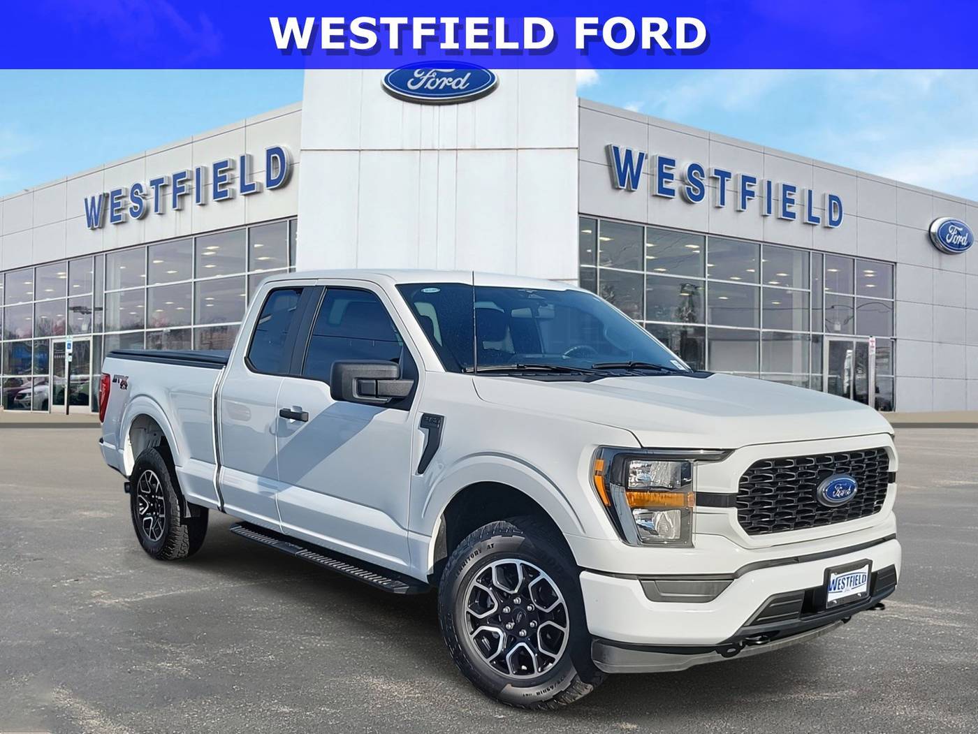 2023 Ford F-150 XL — Pickup Truck — 13,895 mi — Countryside, IL